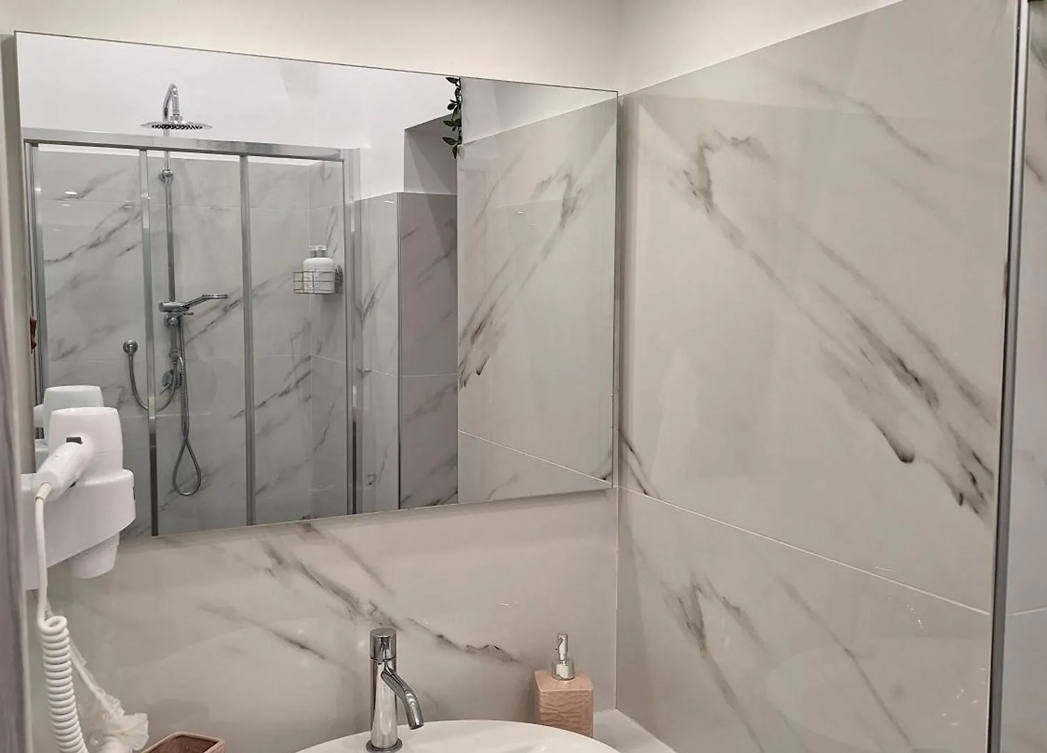 Holiday home Casa Vacanze Al Teatro Catania Italy