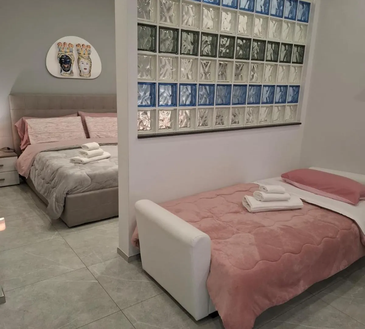 Casa Vacanze Al Teatro Catania 0*,  Italy