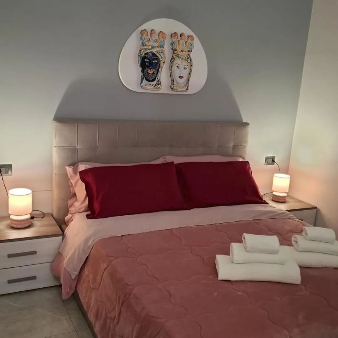 Holiday home Casa Vacanze Al Teatro Catania